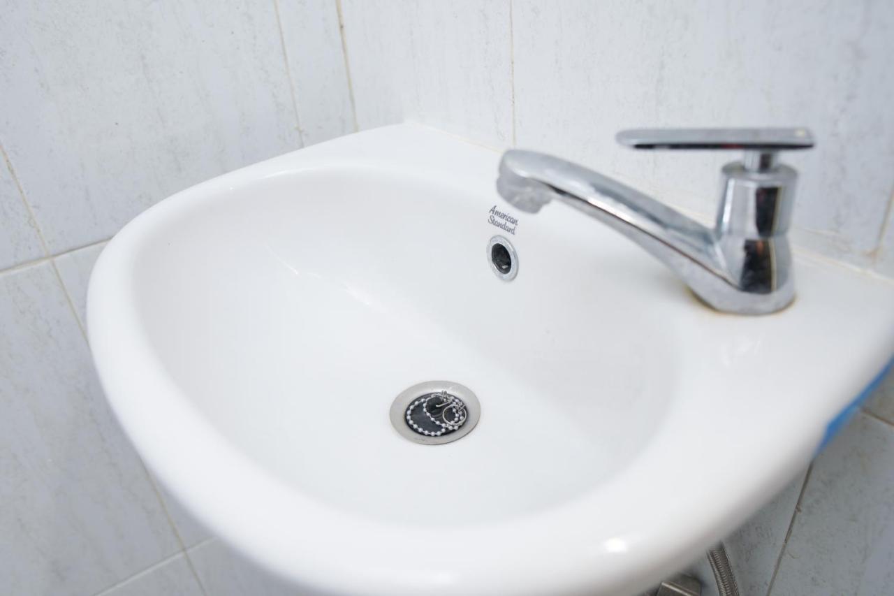 Salakan Kost Eksklusif Teduh旅舍 外观 照片